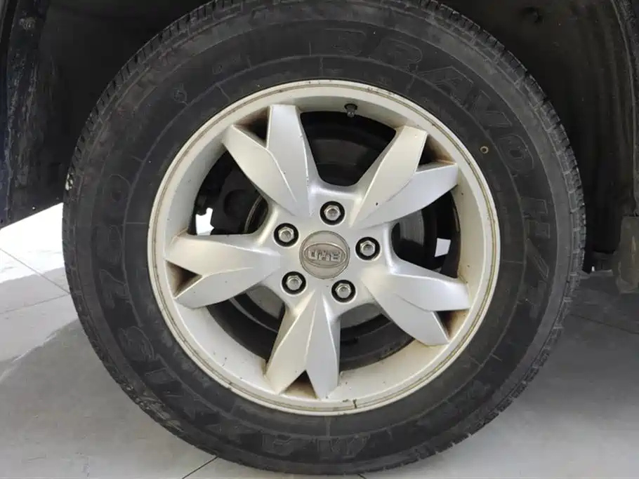 BYD S6 2014