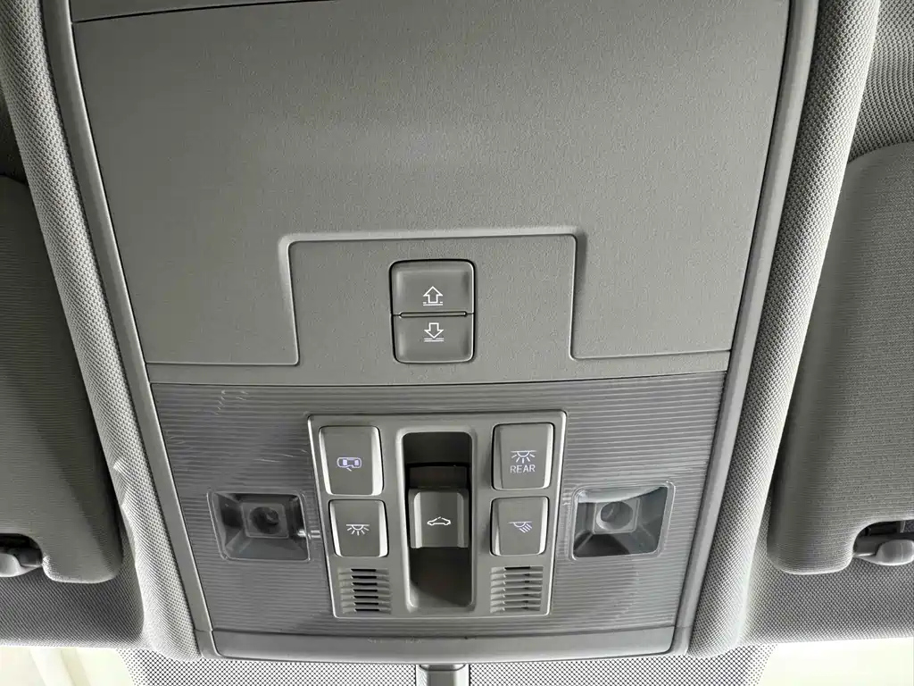 VOLKSWAGEN TAYRON 2021