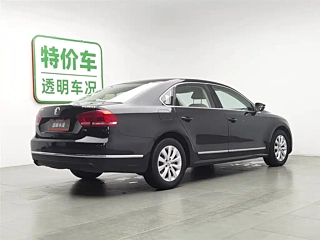 VOLKSWAGEN PASSAT 2013