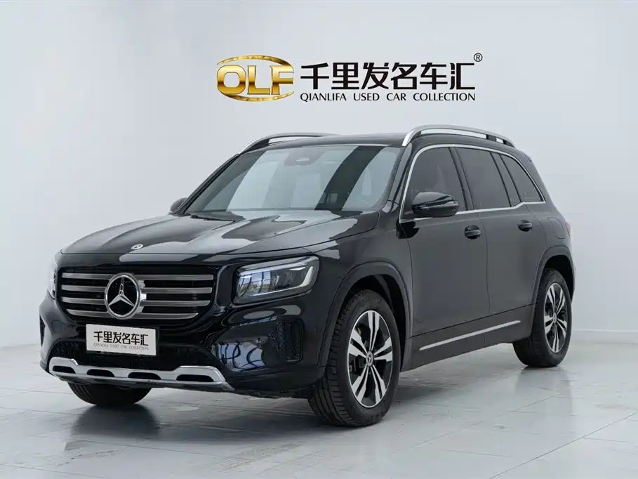 MERCEDES BENZ GLB 2024