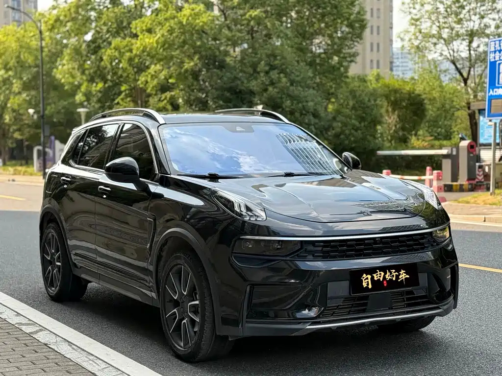 LYNK&CO 01 2021