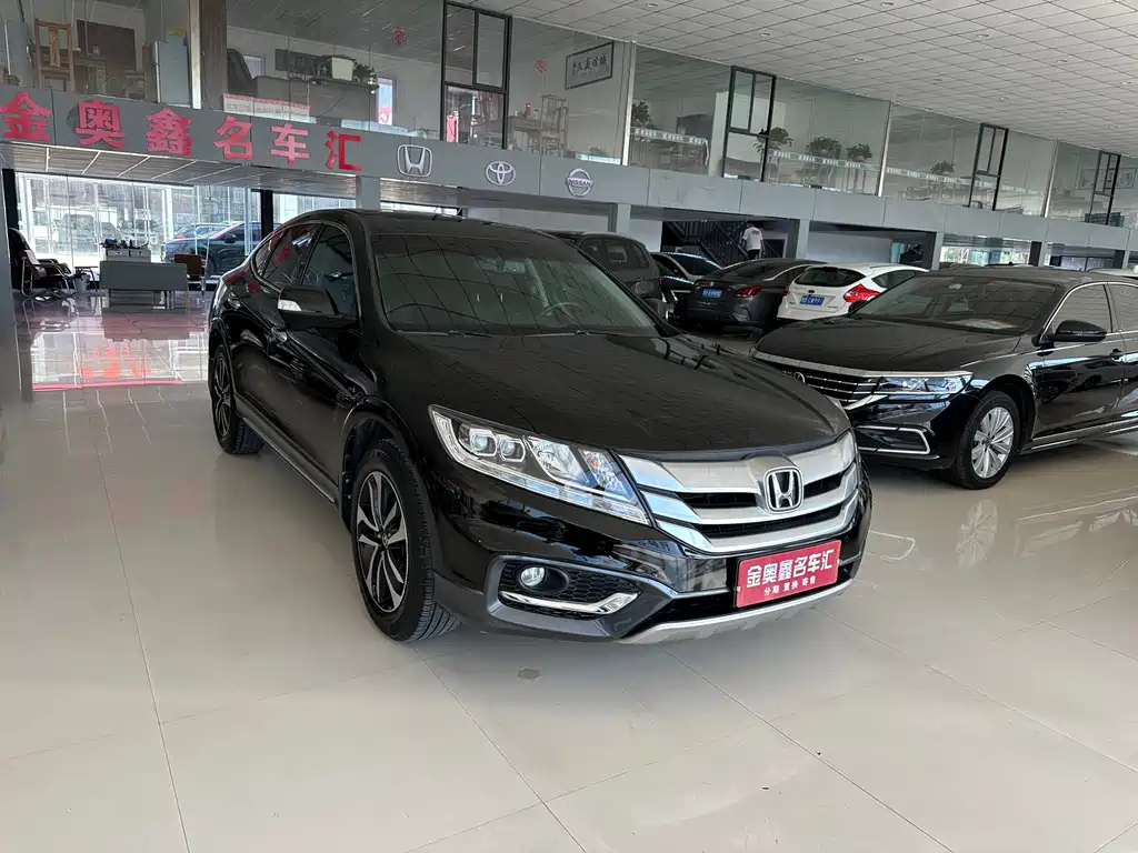 HONDA CROSSTOUR 2016