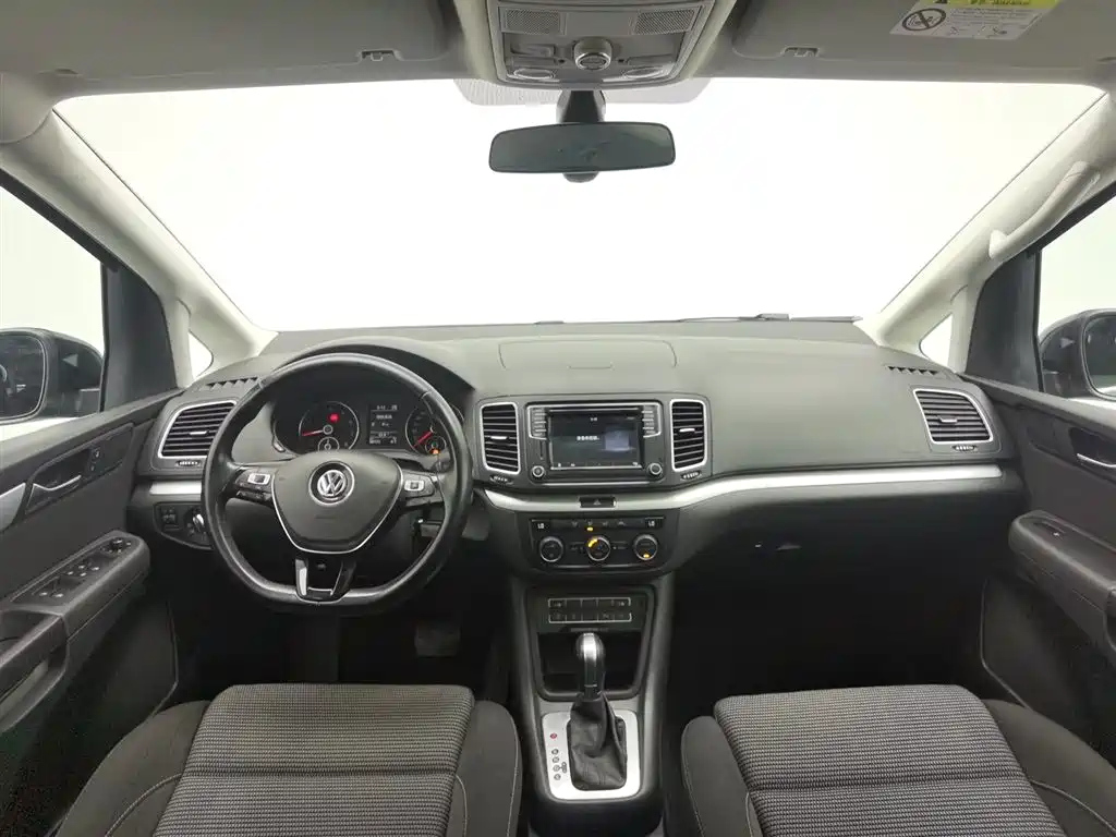 VOLKSWAGEN SHARAN 2016