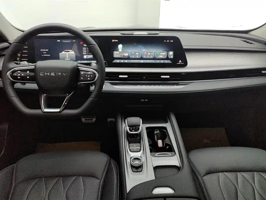 CHERY ARRIZO 8 2025