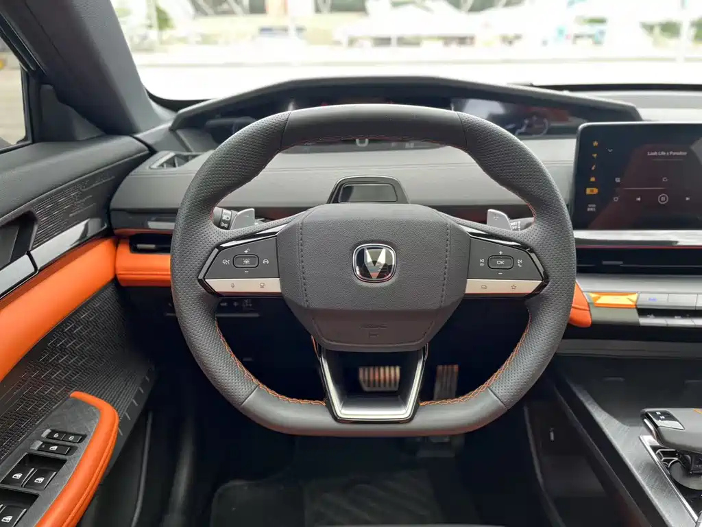 CHANGAN UNI-V 2023