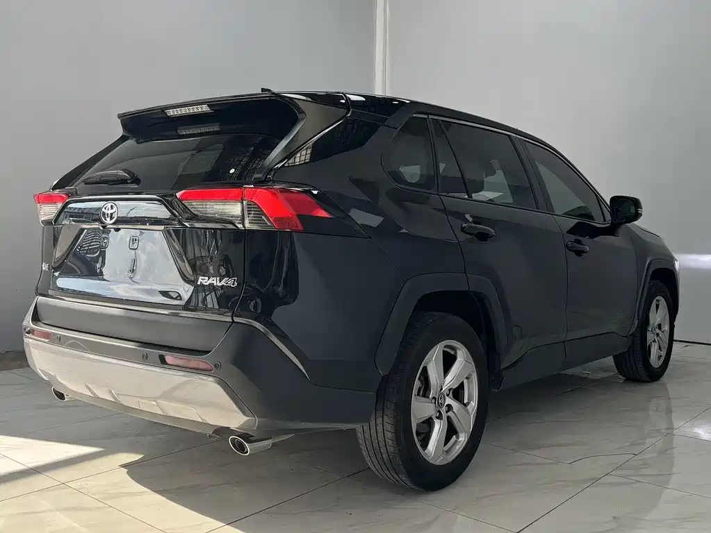 TOYOTA RAV4 RONGFANG 2021