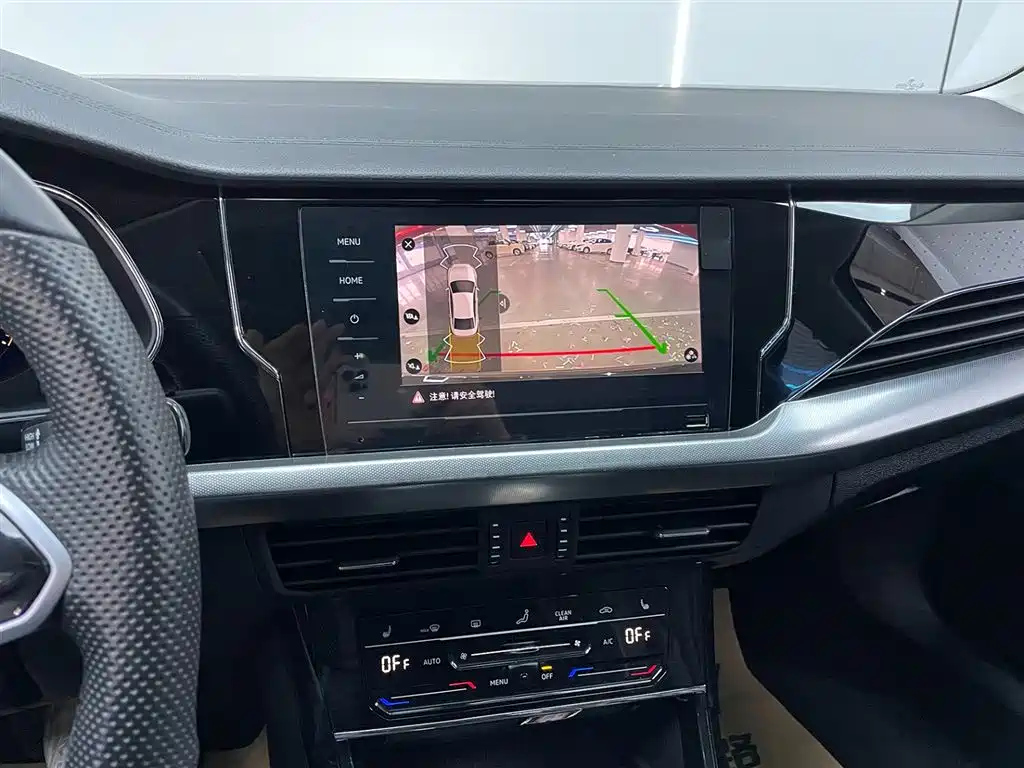 VOLKSWAGEN PASSAT 2023