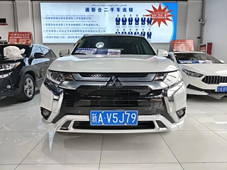 Заказать MITSUBISHI OUTLANDER