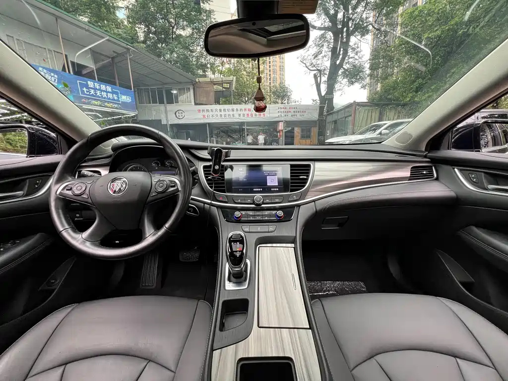 BUICK LACROSSE 2022