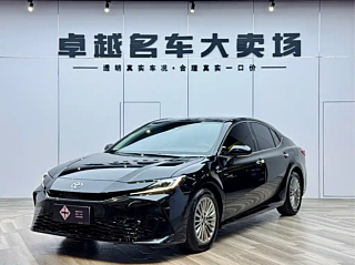 Заказать TOYOTA CAMRY