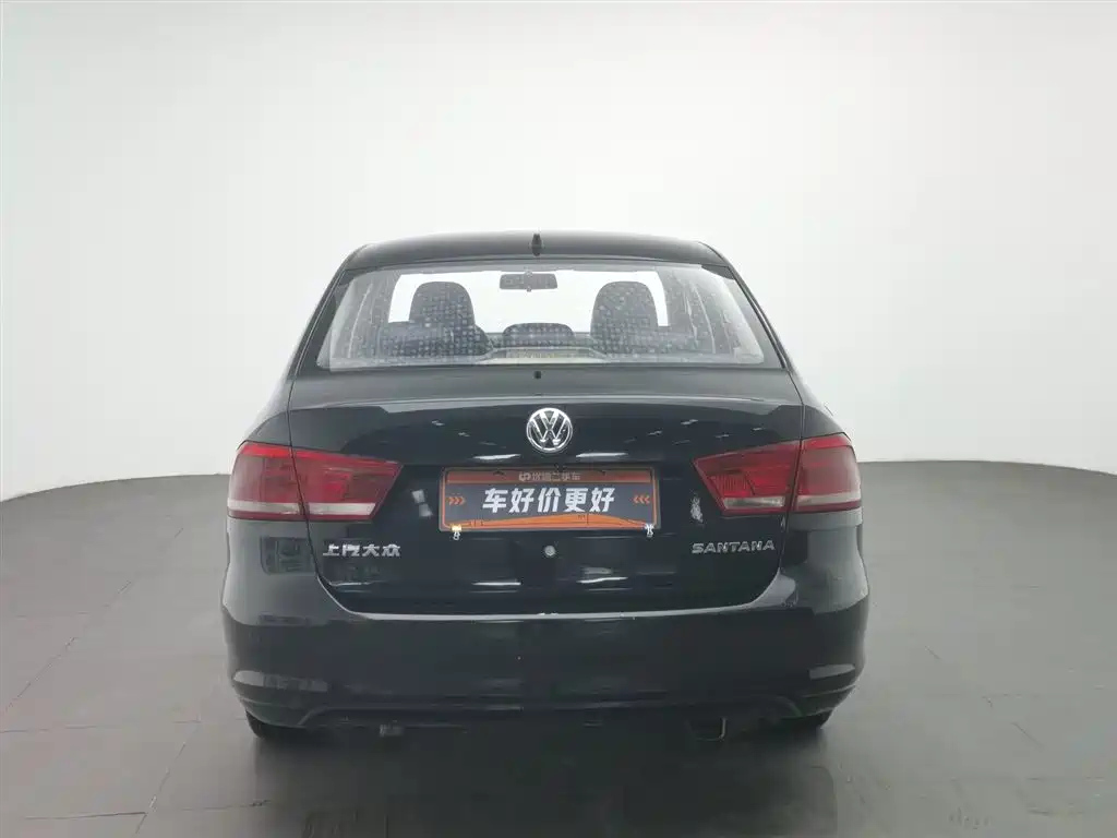 VOLKSWAGEN SANTANA 2017