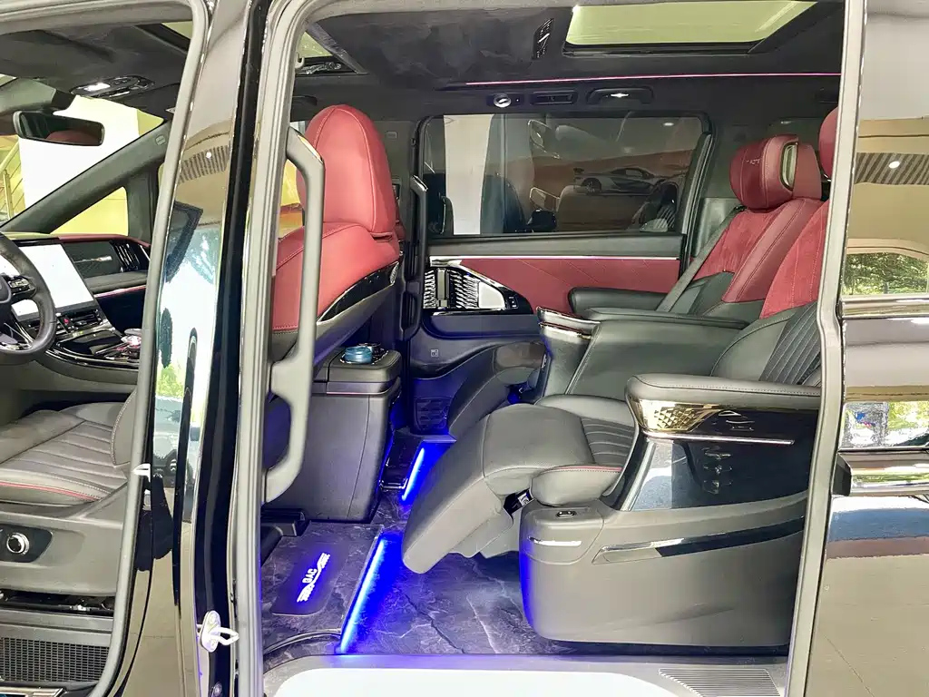 TRUMPCHI M8 2023