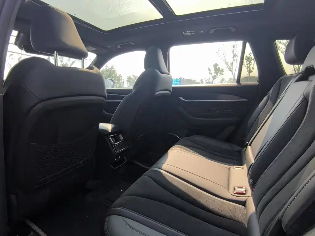 GEELY AUTO MONJARO 2024
