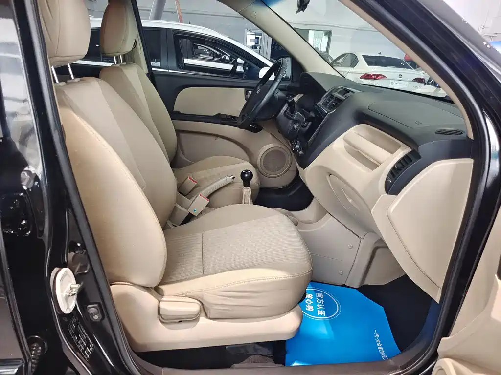 KIA SPORTAGE 2015