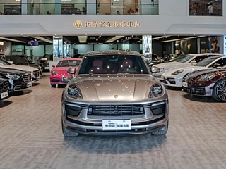 PORSCHE MACAN 2022