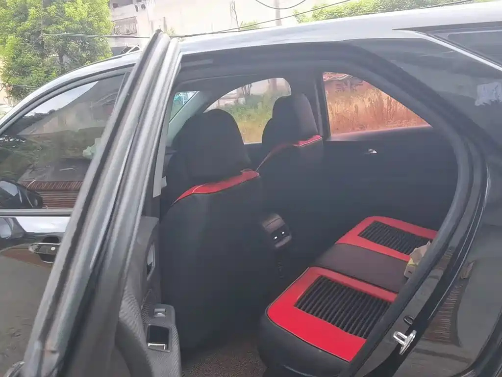 CHEVROLET EXPLORER 2019