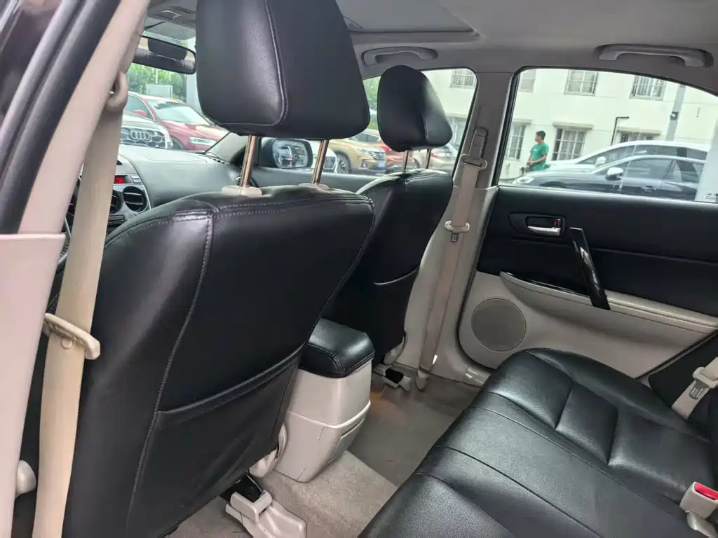 MAZDA 6 2011