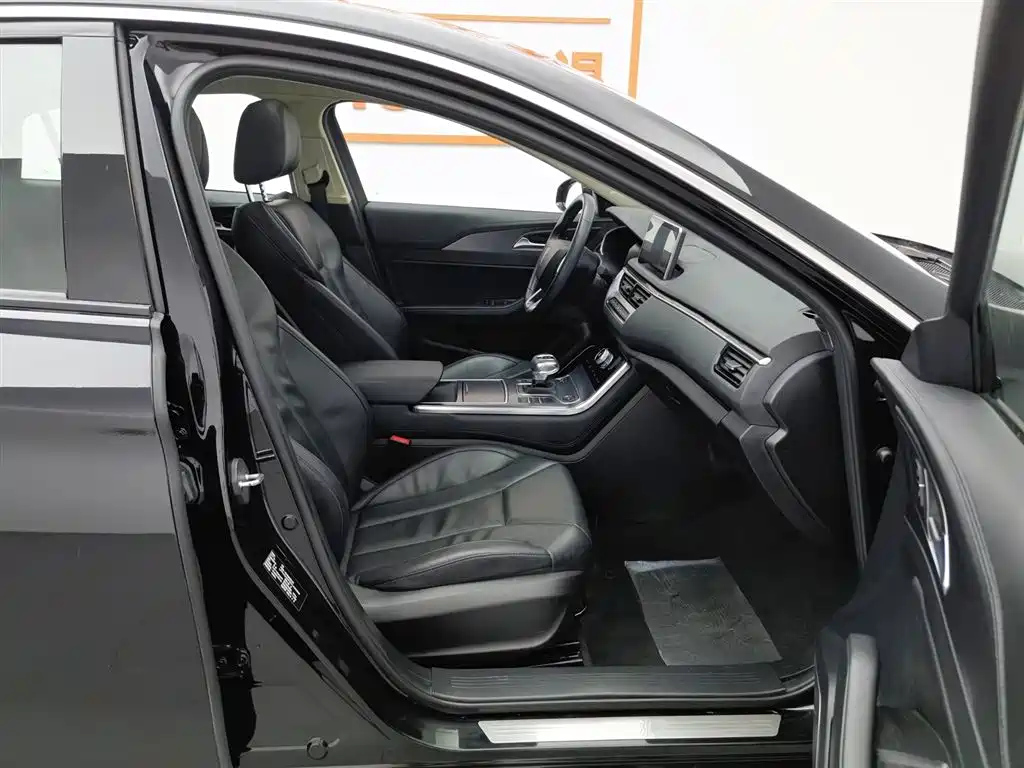 HONGQI H5 2022