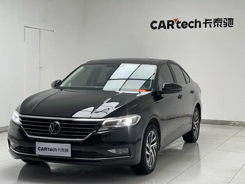 VOLKSWAGEN LAVIDA 2022