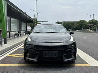 LYNK&CO 03 2018