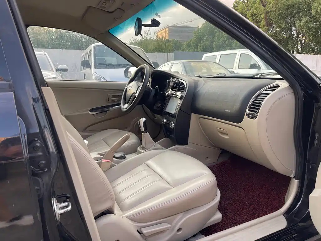 SOUEAST V3菱悦 2014