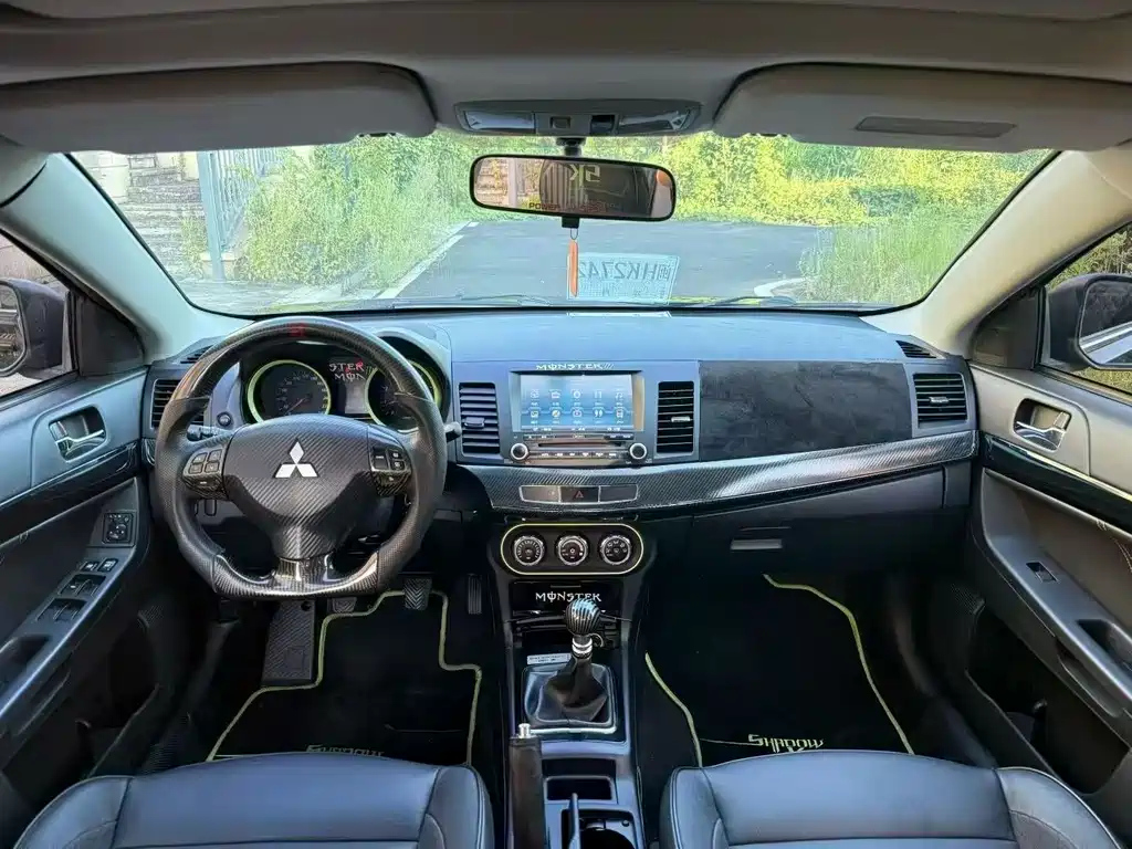 MITSUBISHI LANCER EX 2016