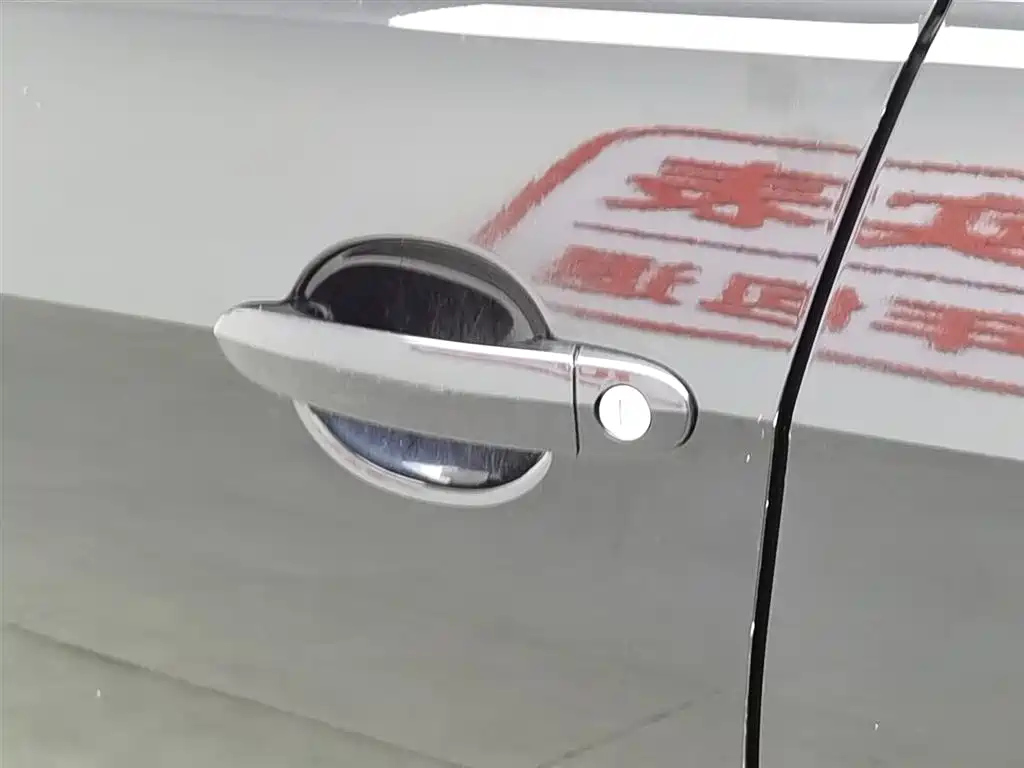 VOLKSWAGEN JETTA 2016