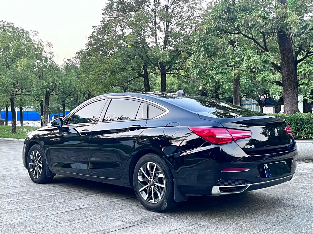 HONGQI H5 2021