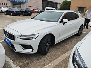 VOLVO S60 2022 YEAR B4 DELUXE EDITION 2022