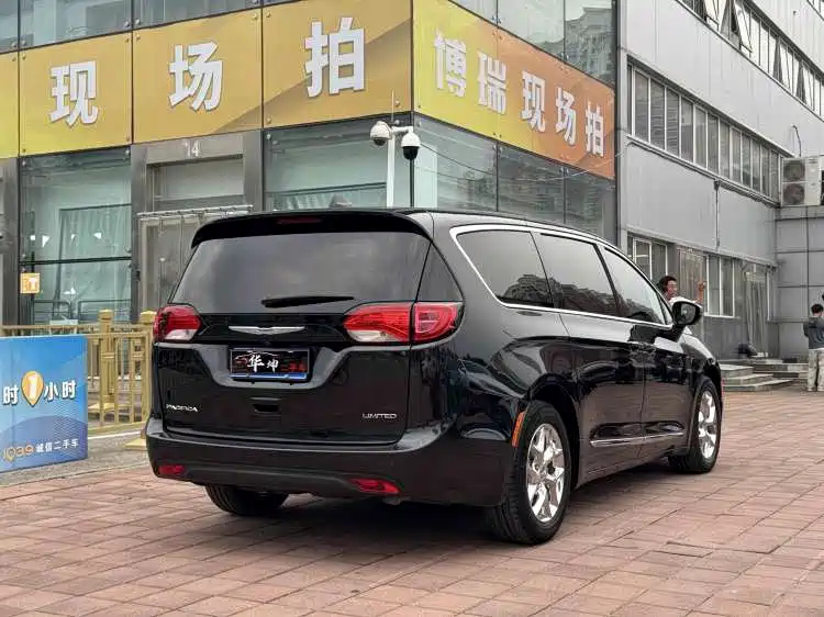 CHRYSLER BIG 捷龙 IMPORT 2017
