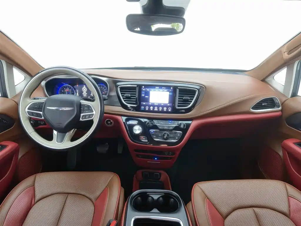CHRYSLER BIG 捷龙 IMPORT 2018