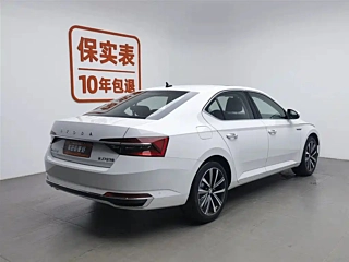 SKODA SUPERB  2024