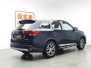 MITSUBISHI OUTLANDER 2018