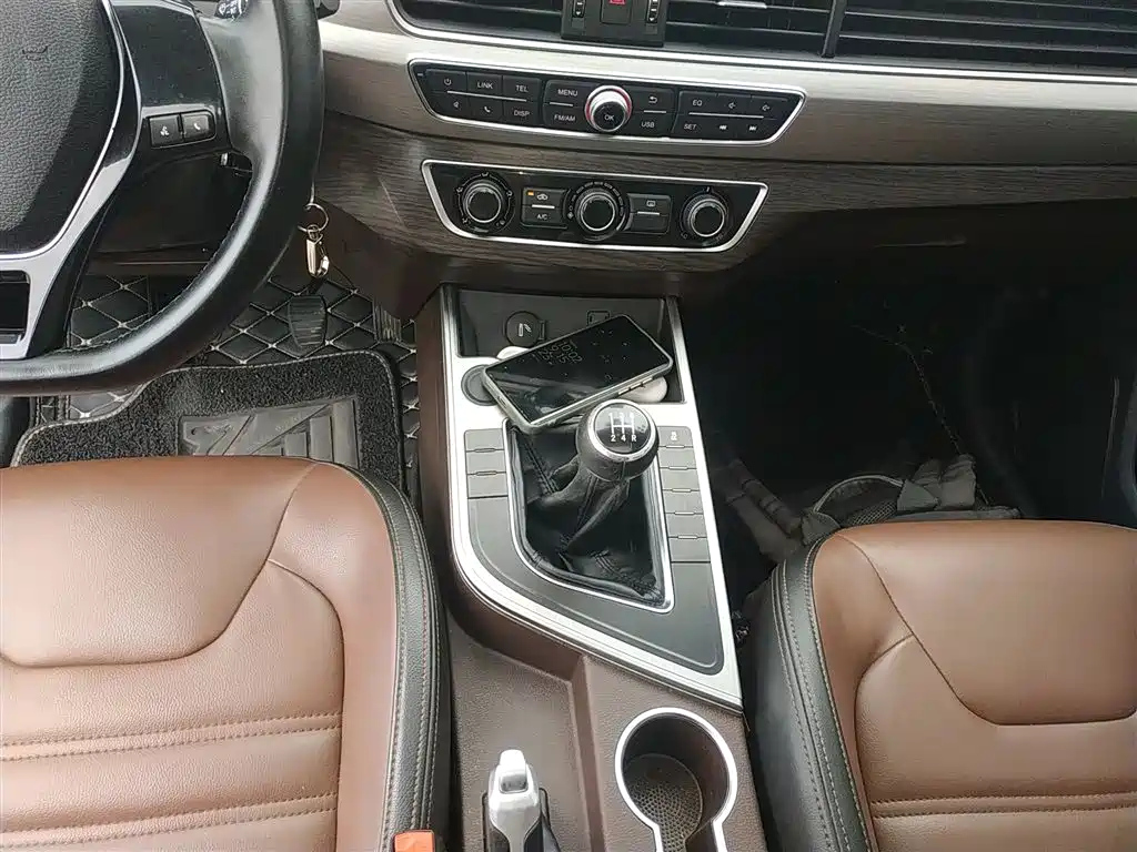 DONGFENG FORTHING SX6 2018