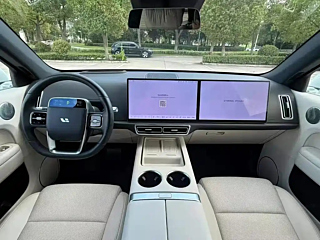 LI AUTO L6  2024 YEAR MAX 2024
