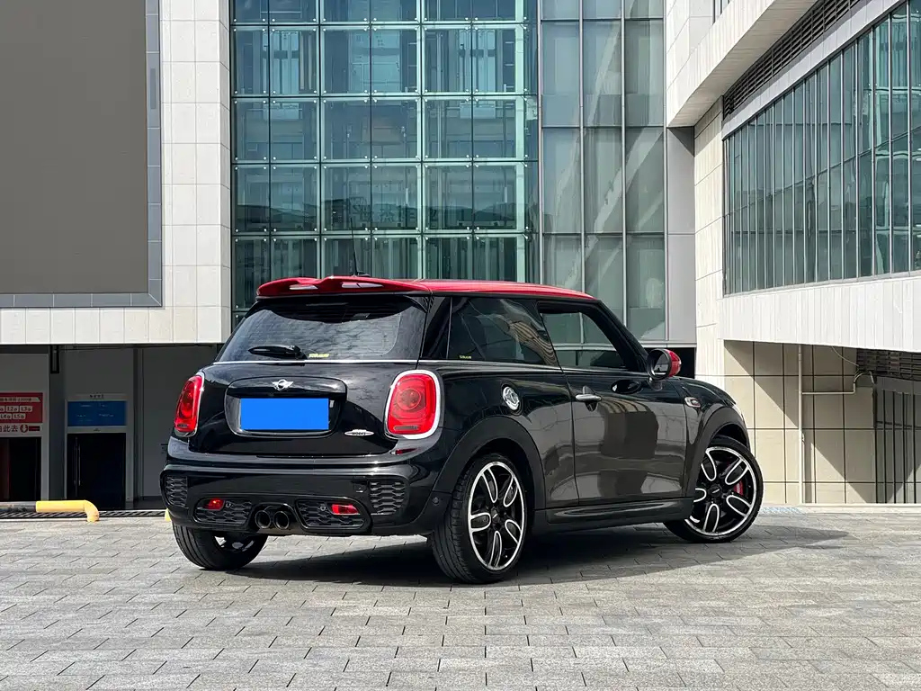 MINI JCW 2015