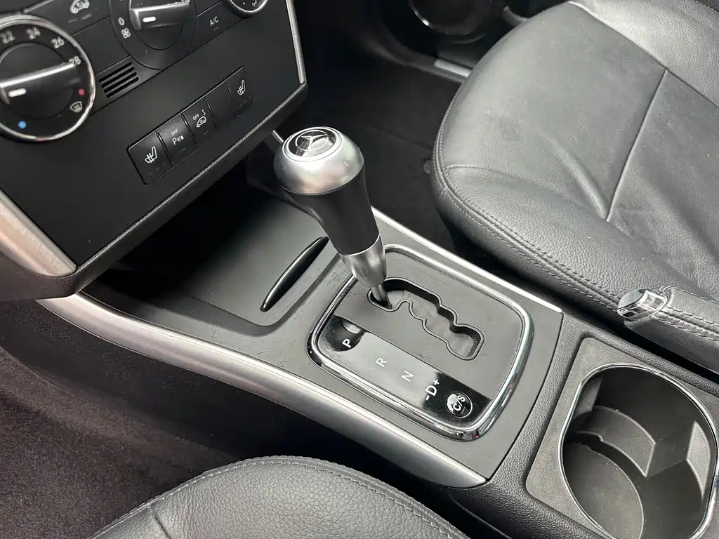 MERCEDES BENZ B-CLASS 2009