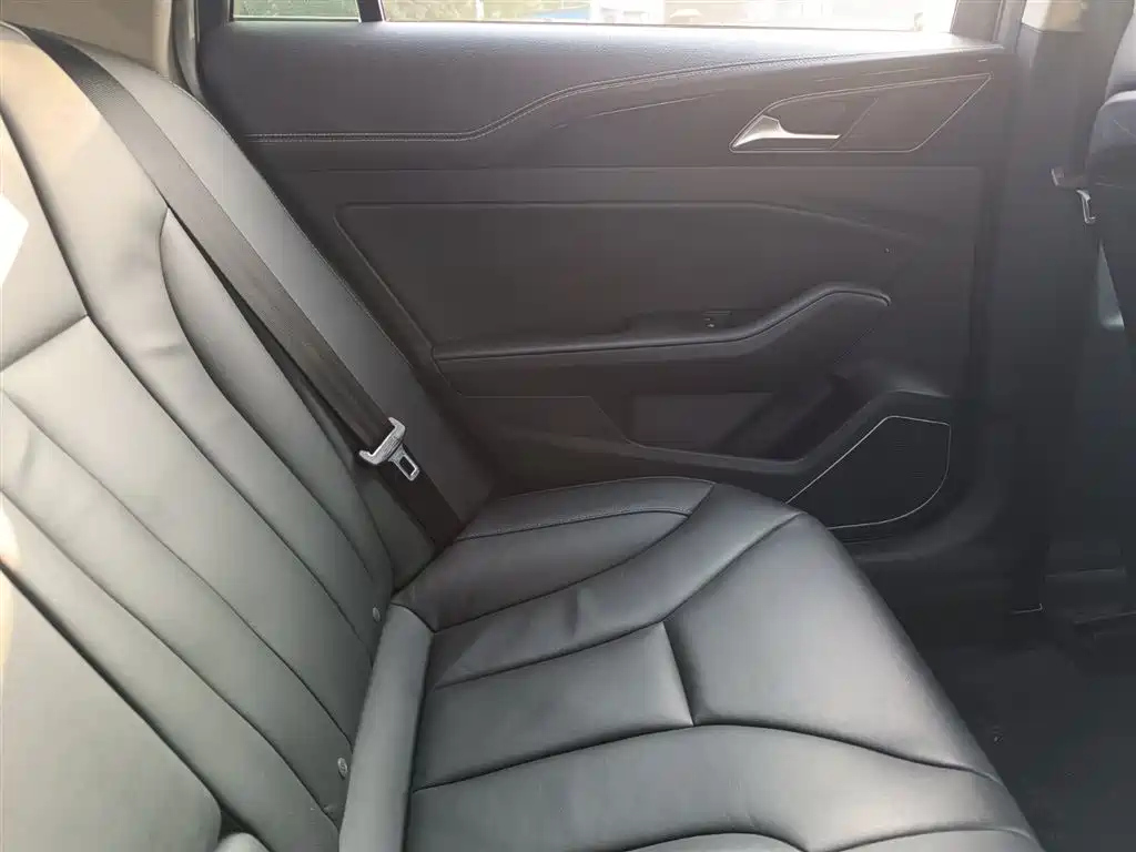 HONGQI H5 2019