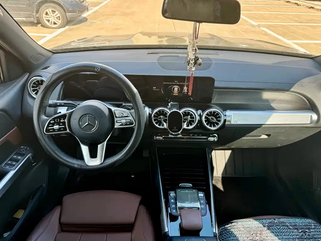 MERCEDES BENZ GLB 2022