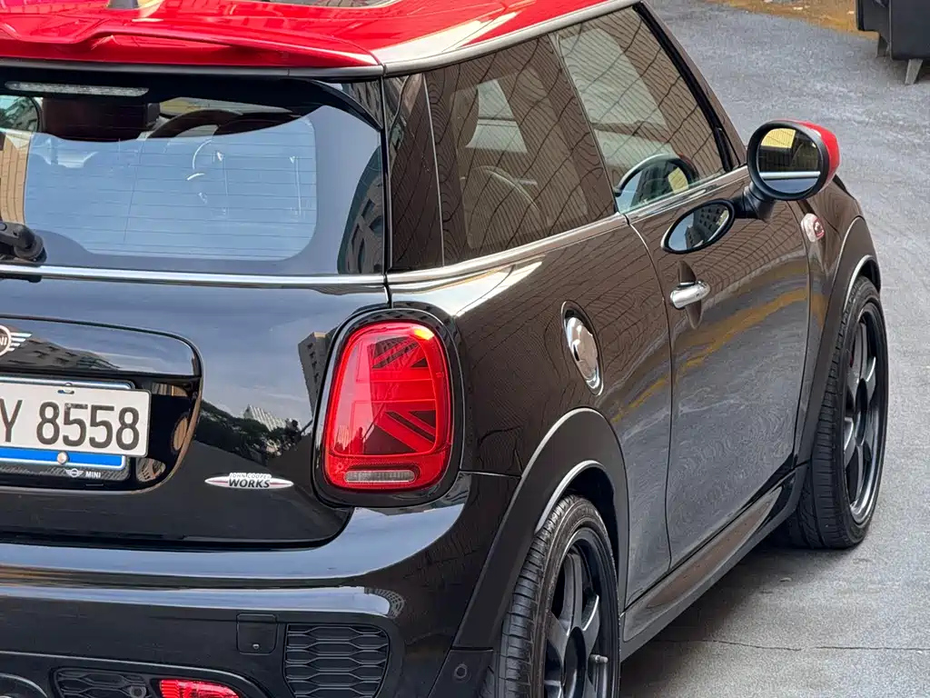 MINI JCW 2020