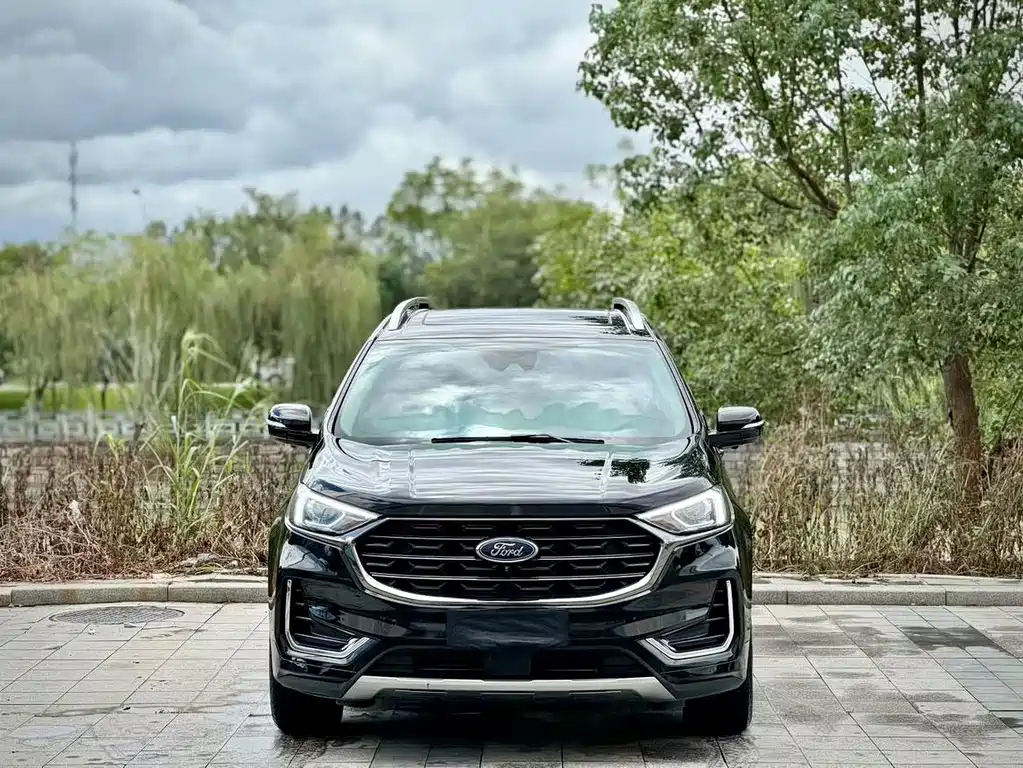 FORD EDGE 2021