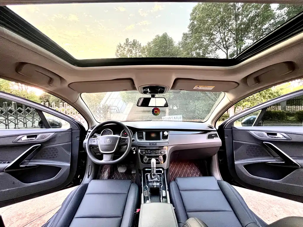 PEUGEOT 508 2017