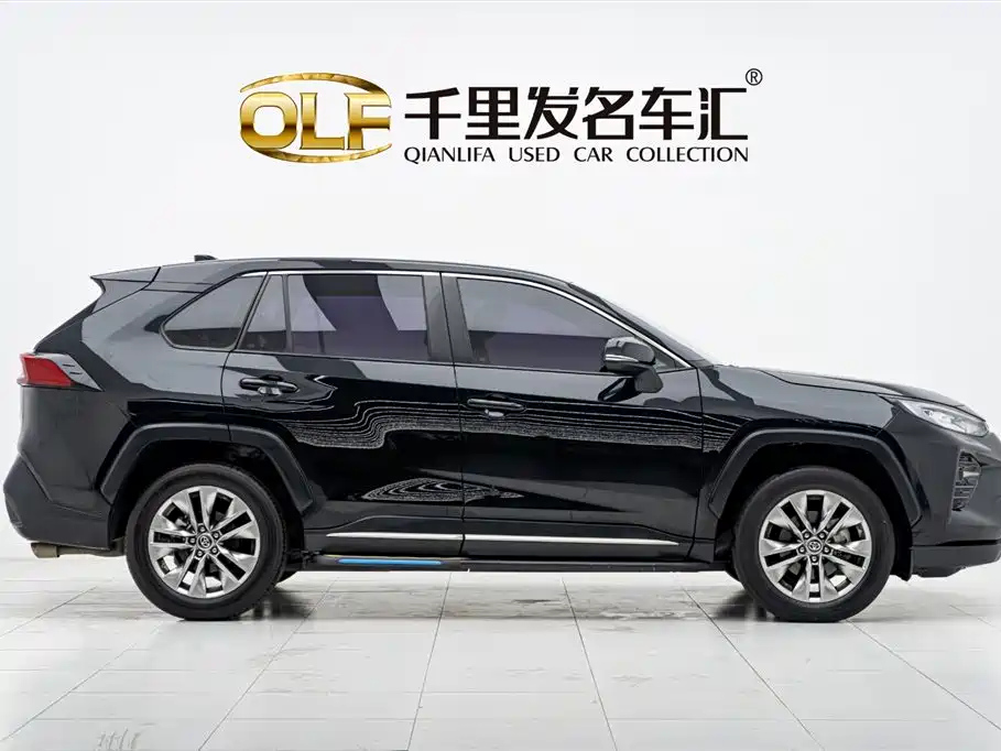 TOYOTA WILDLANDER 2021