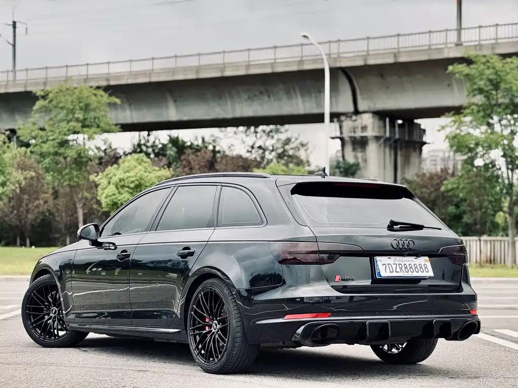 AUDI A4 IMPORT 2020