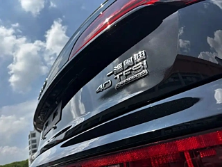 AUDI Q5L  2022 YEAR 40T LUXURY DYNAMIC 2022