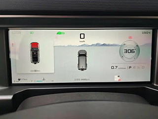 JETOUR &#26053;&#34892;&#32773; 2025 YEAR 2.0TD DCT XWD DISCOVERY 2025
