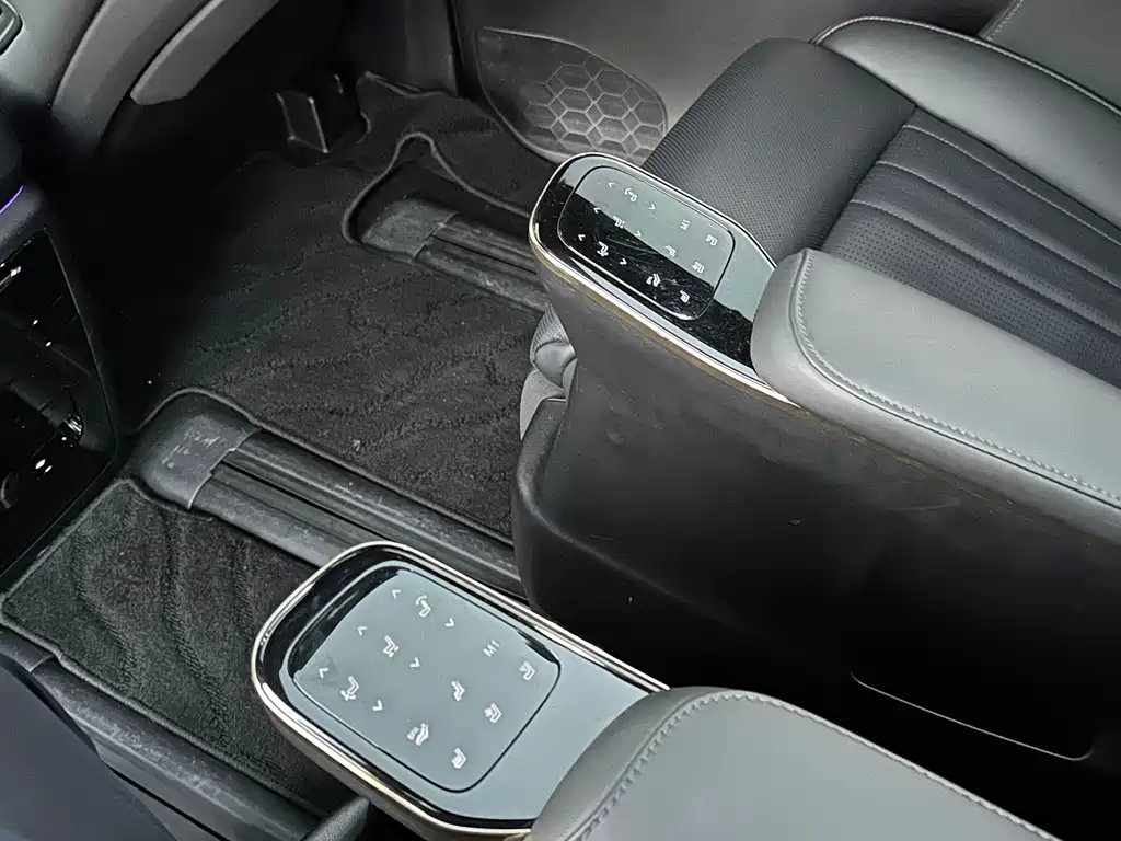 TRUMPCHI M8 2023