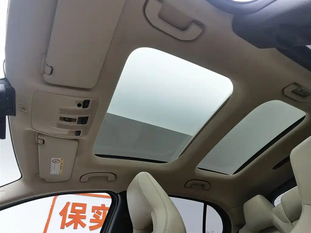 MERCEDES BENZ GLA 2017