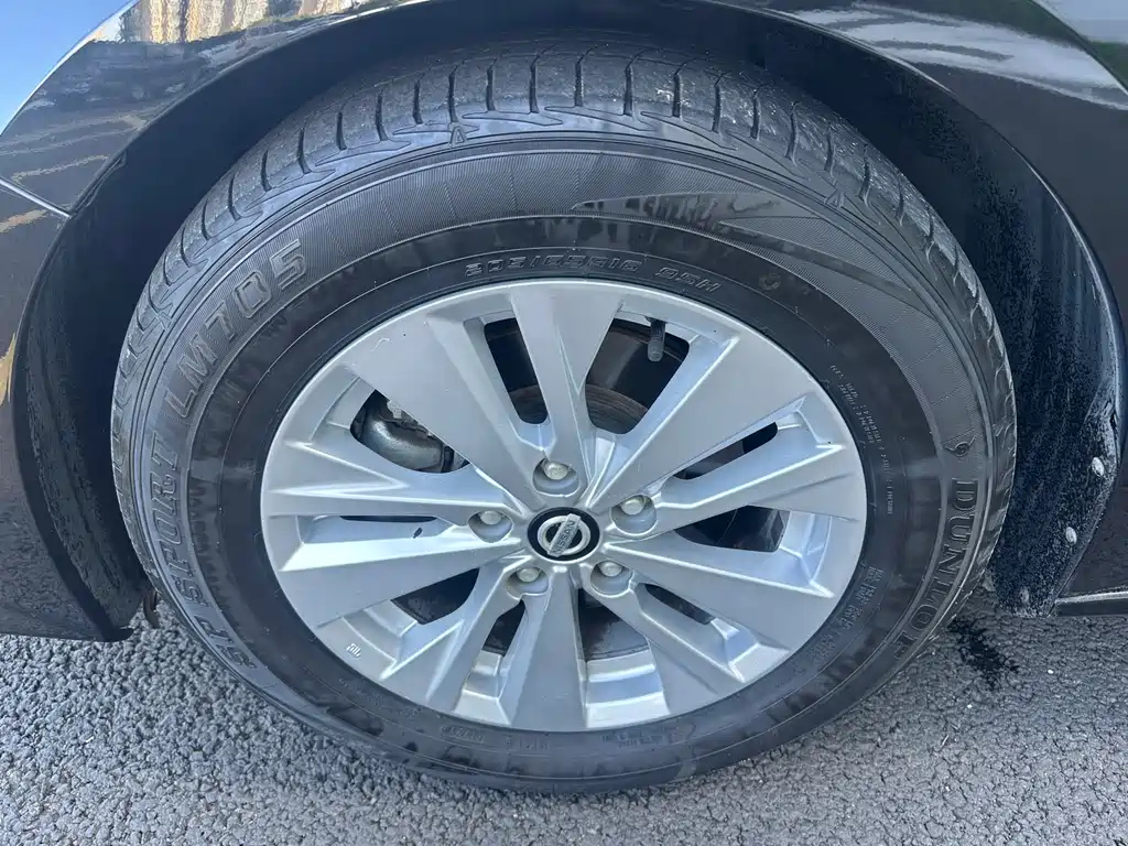 NISSAN TEANA 2019