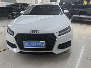 AUDI TT  2015